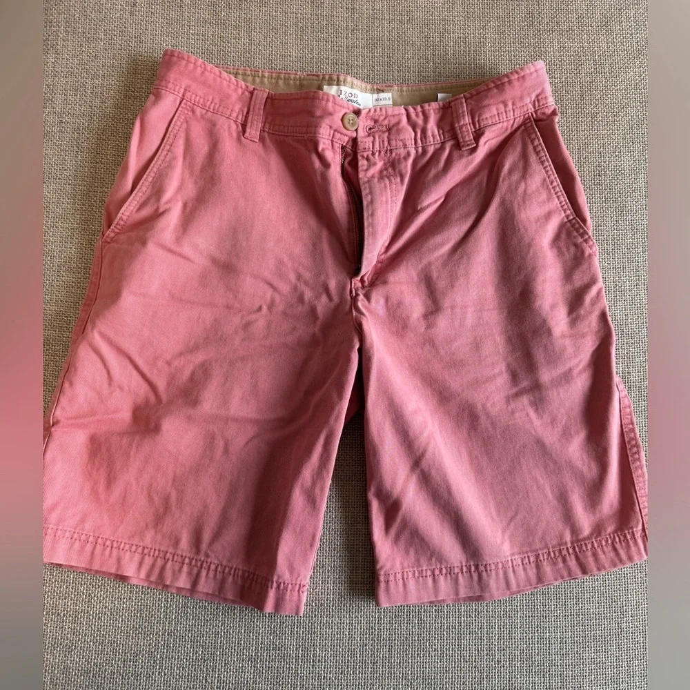 Izod Men's Salmon Flat Front Shorts - Picture 2 of 6